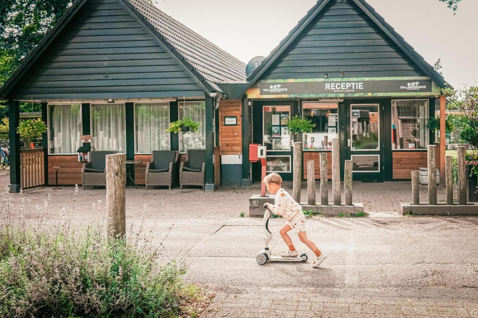 Vakantiepark Sallandshoeve Nieuw-Heeten Exteriör bild