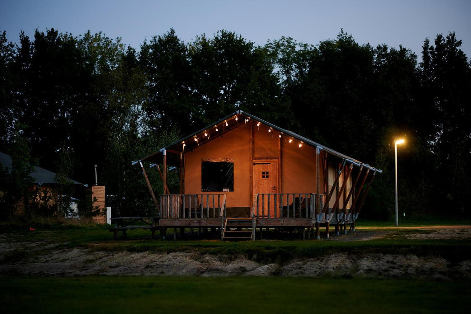 Vakantiepark Sallandshoeve Nieuw-Heeten Exteriör bild